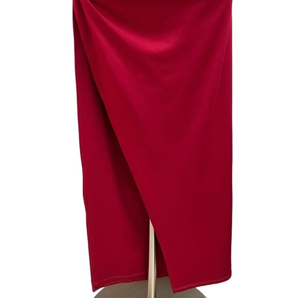 NWT NBD REVOLVE Take It All Maxi Dress Ruche High Slit in Berry Red Size S - Picture 5 of 9